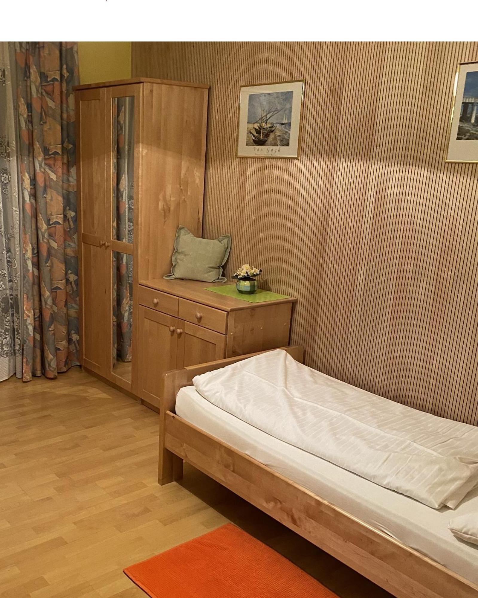 Hotel-Restaurant-Vinothek Felix Sommer Auersthal 外观 照片